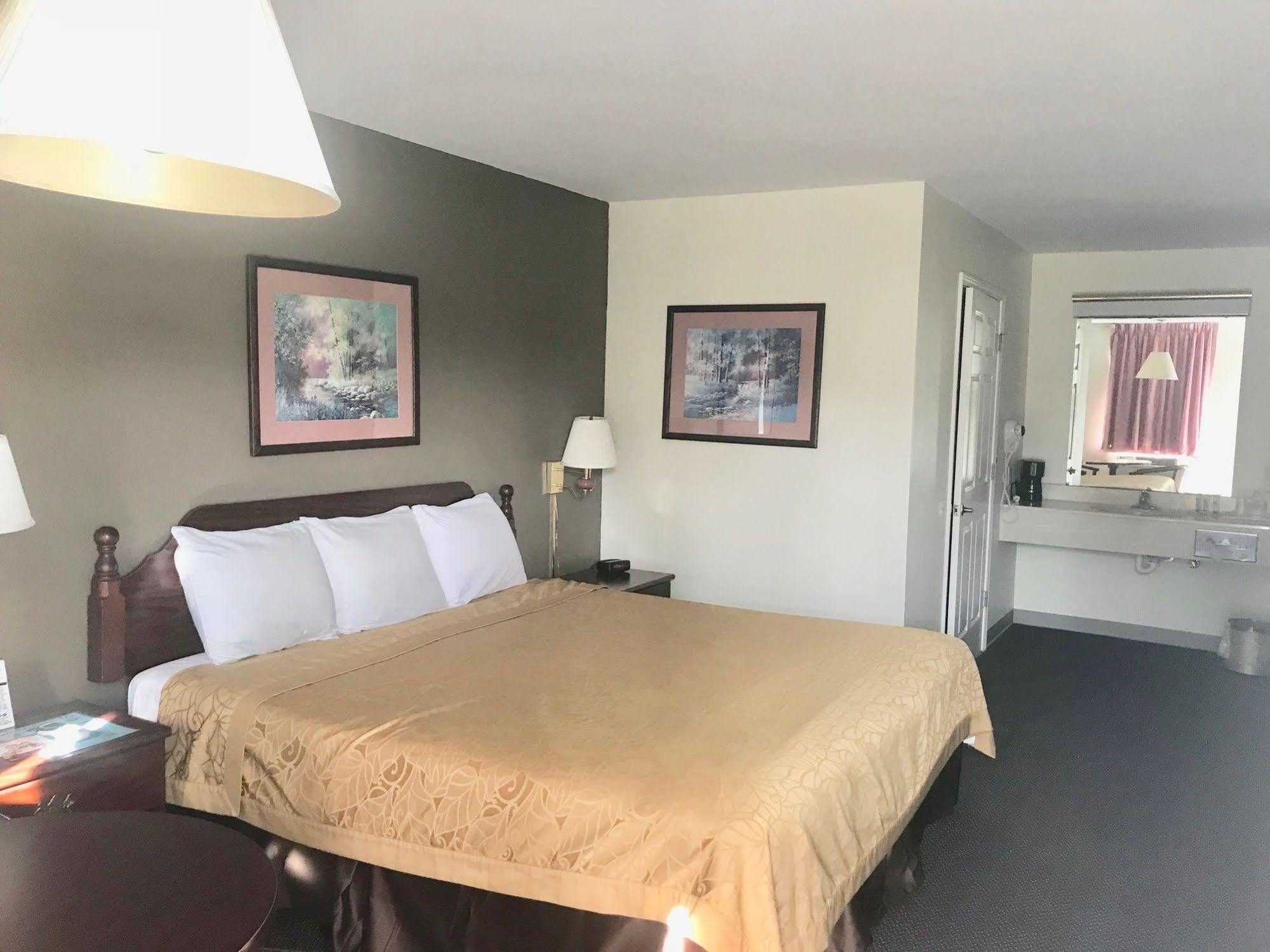 Madison Inn Lodge Fredericktown Eksteriør bilde