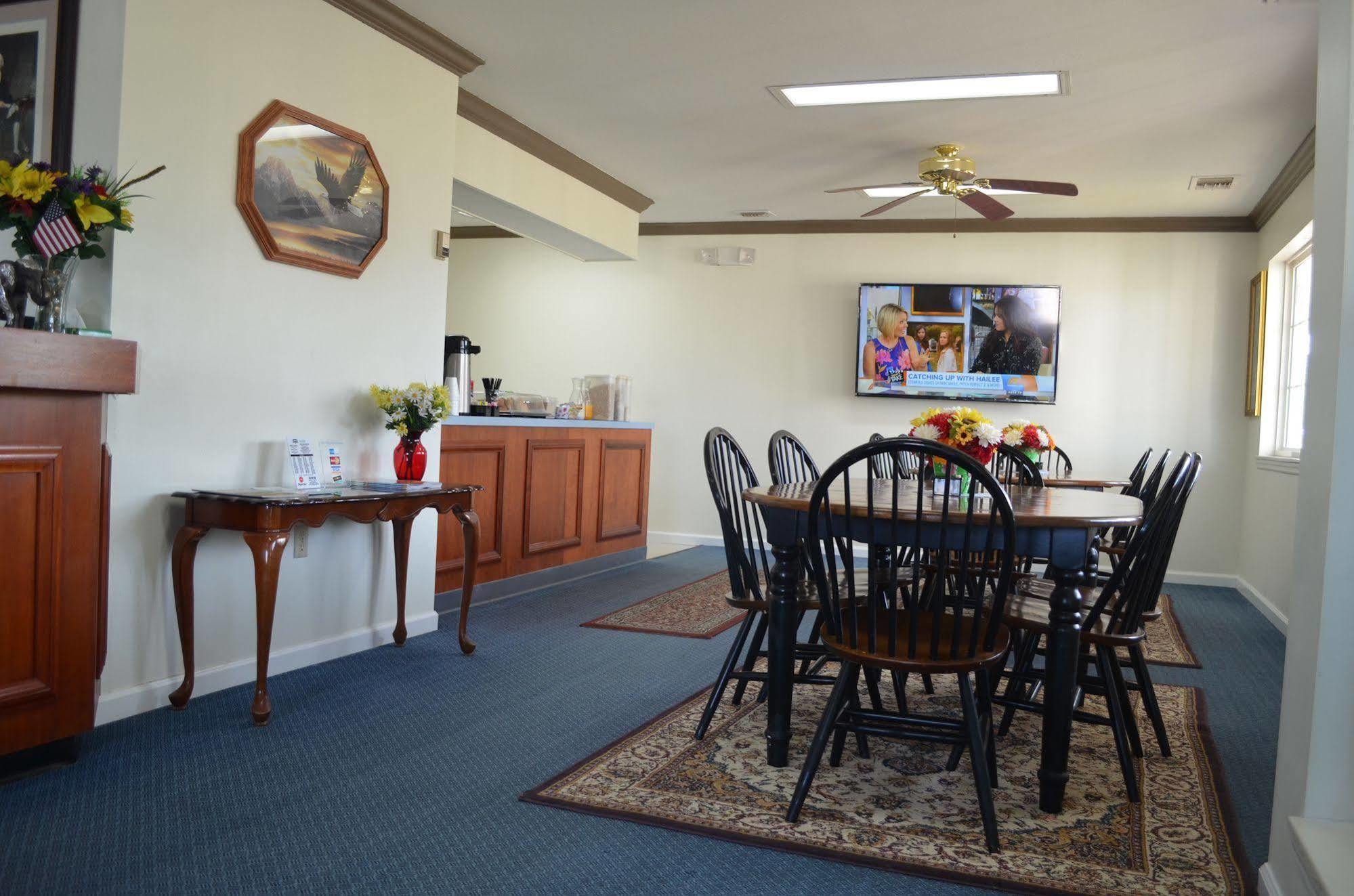 Madison Inn Lodge Fredericktown Eksteriør bilde